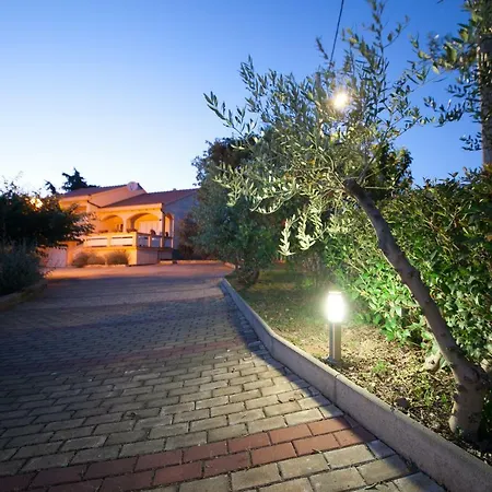 Antonio בית נופש Dracevac Ninski